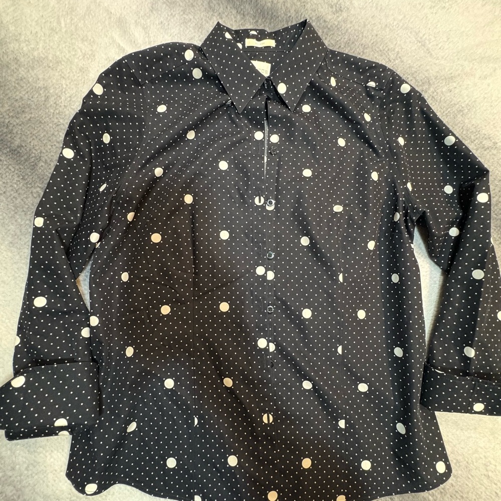 Chico's Black Polka Dot Button-Up Shirt Blouse Small S 4 (A3)
